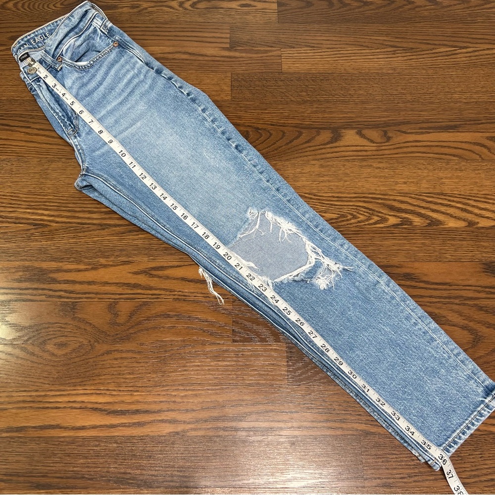 American Eagle Strigid Mom Jean size Estimated 4 - Picture 8 of 13